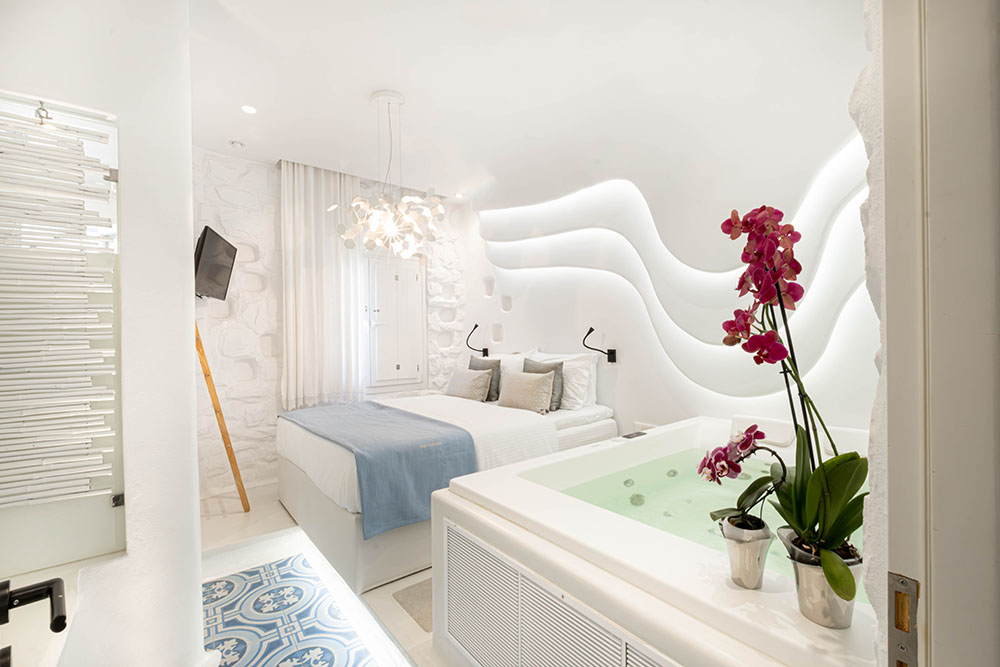 AmazeU Luxury Suites in Naxos - AmazeU in Chora Naxos
