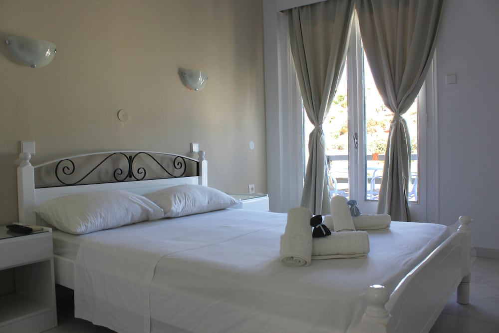 Syros Holidays | Σύρος